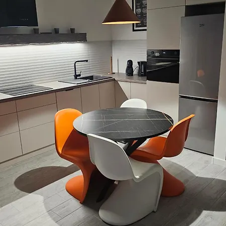 Nad Odra Z Antresola, Rynek 500 M Apartamento
